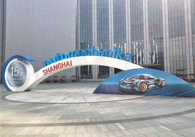 15761282051593468027.jpg 11.jpg